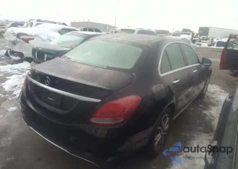 2016 Mercedes-Benz C 300 Sport 4Matic/Luxury 4Matic/4Matic from USA, damaged, VIN 55SWF4KB9GU136975